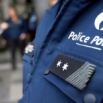 La police Belge distribue des tickets à gratter